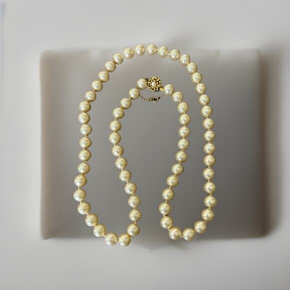 Lovely Imitation 31.5” Pearl Necklace W/ Safety Chain Marked 925. - Picture 2 of 2